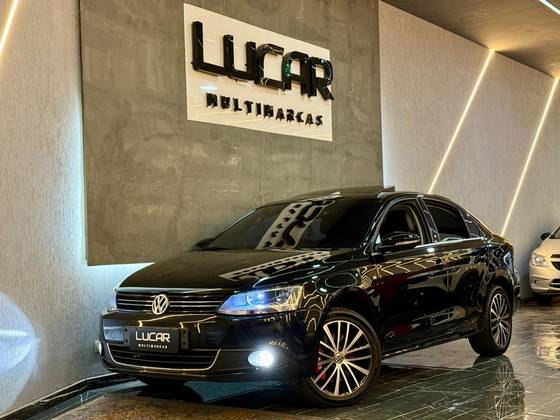 VOLKSWAGEN JETTA 2.0 TSI HIGHLINE 200CV GASOLINA 4P TIPTRONIC VOLKSWAGEN JETTA 2.0 TSI HIGHLINE 200CV GASOLINA 4P TIPTRONIC